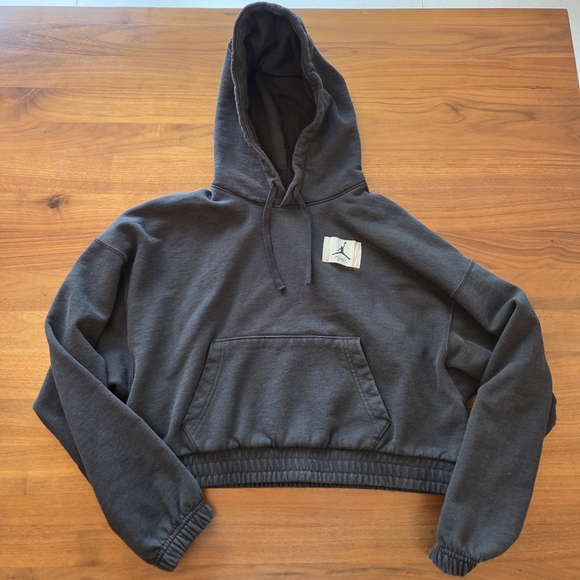 Jordan Tops - Jordan Flight Loose Fit Black Pullover Hoodie with Iconic Logo Patch, Size Med